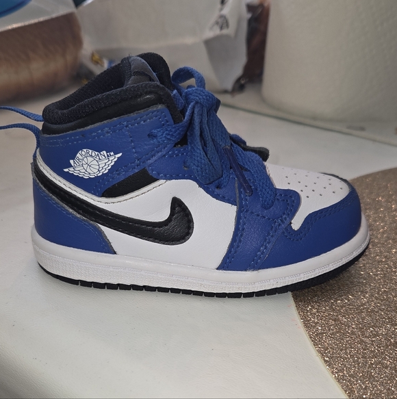 Jordan - Picture 4 of 8